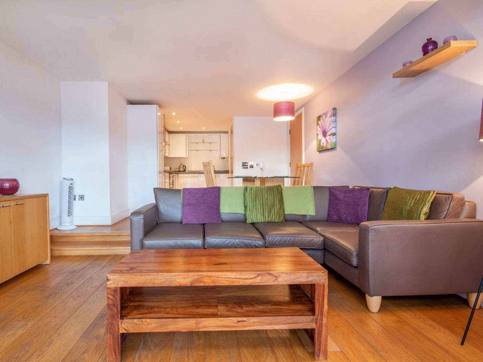 206 By The Bridge Apartment إينفيرنيس المظهر الخارجي الصورة